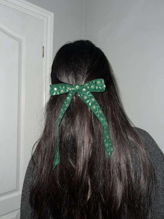 Aishwarya Green Hair Bow
